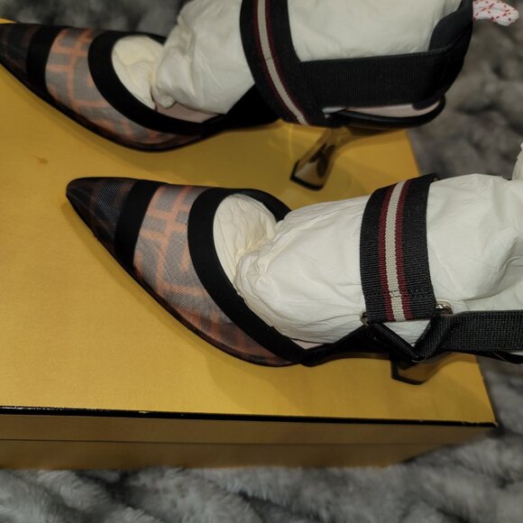 Fendi Colibrì Slingback Heels (EU 38.5) Pointed Toe - Picture 6 of 8